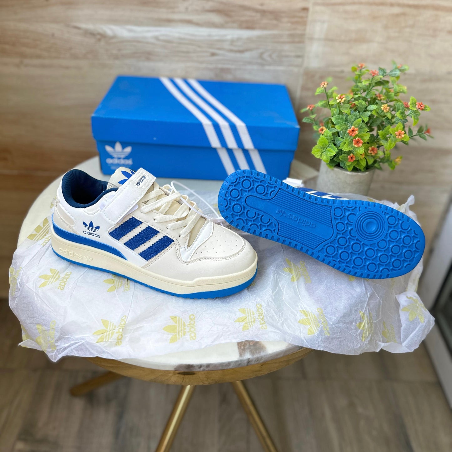ADIDAS FORUM 84 LOW UNIVERSITY BLUE EDITION