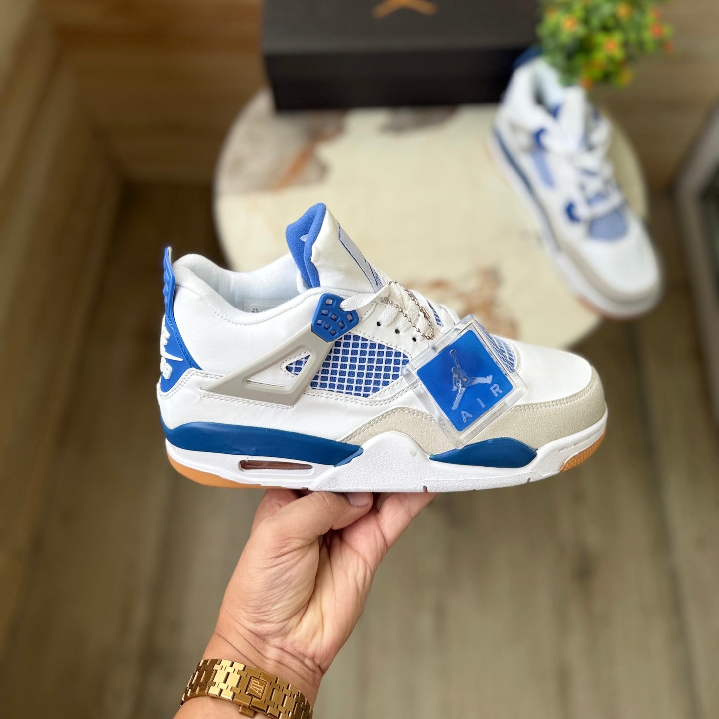 AIR JORDANS RETRO 4 MILITARY BLUE