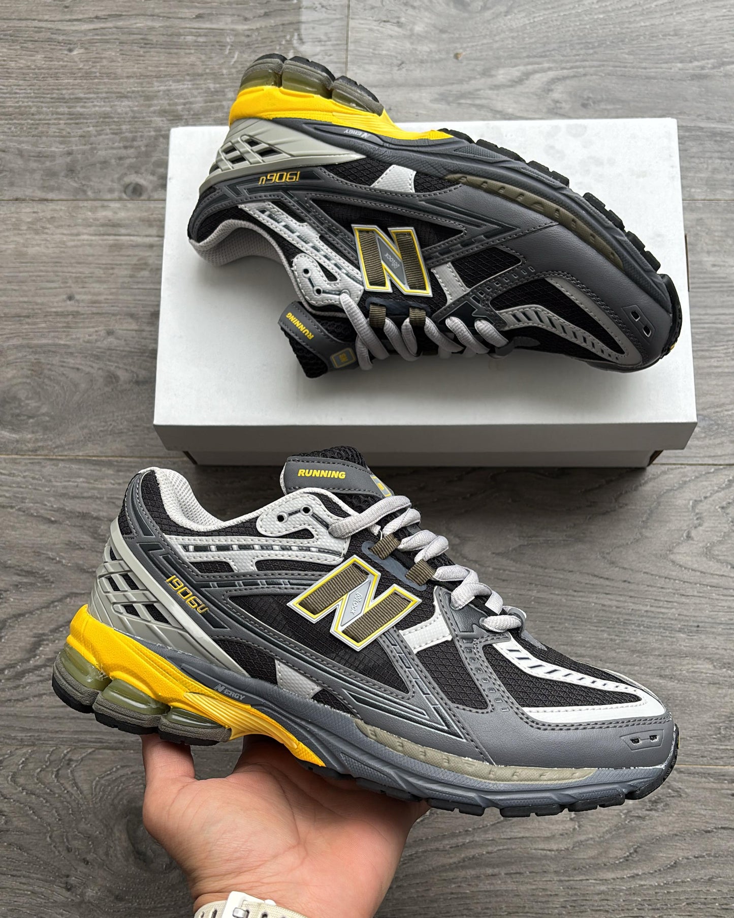 New balance 1906
