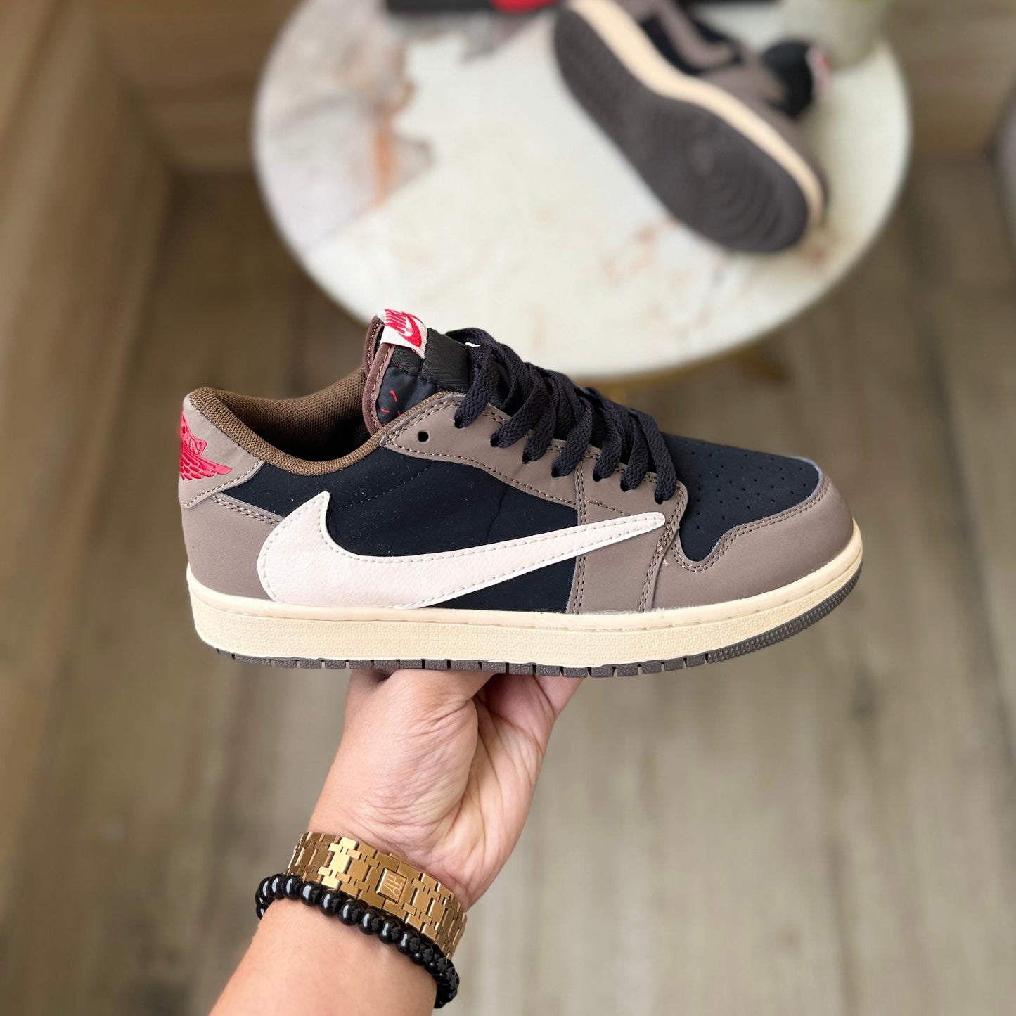 NIKE AIR JORDANS TRAVIS SCOTT HIGH MOCHA LOW