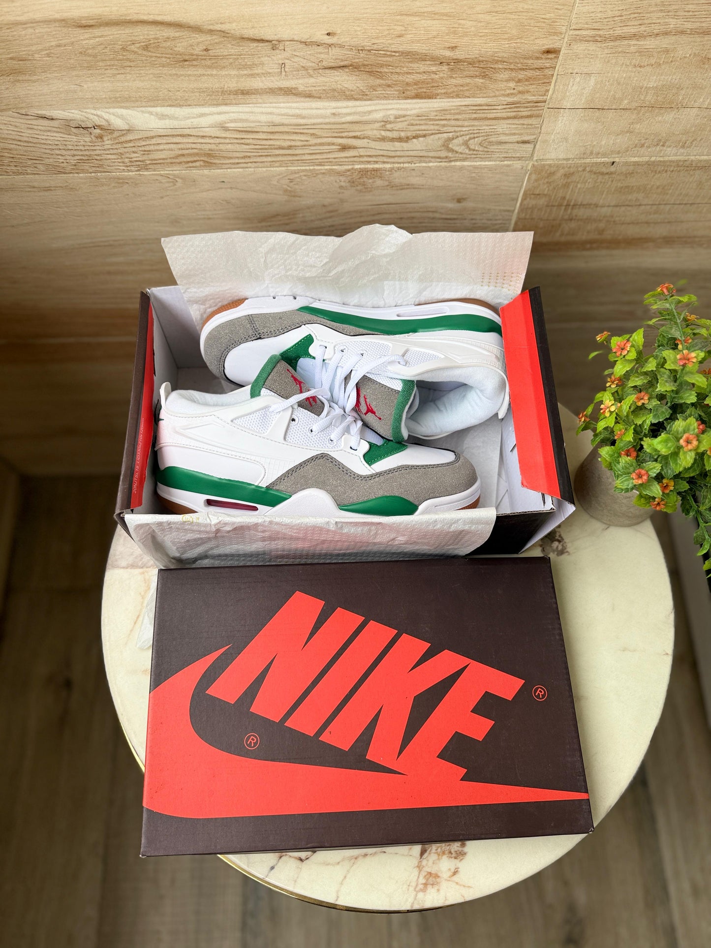 Air Jordans 4 rm pine green