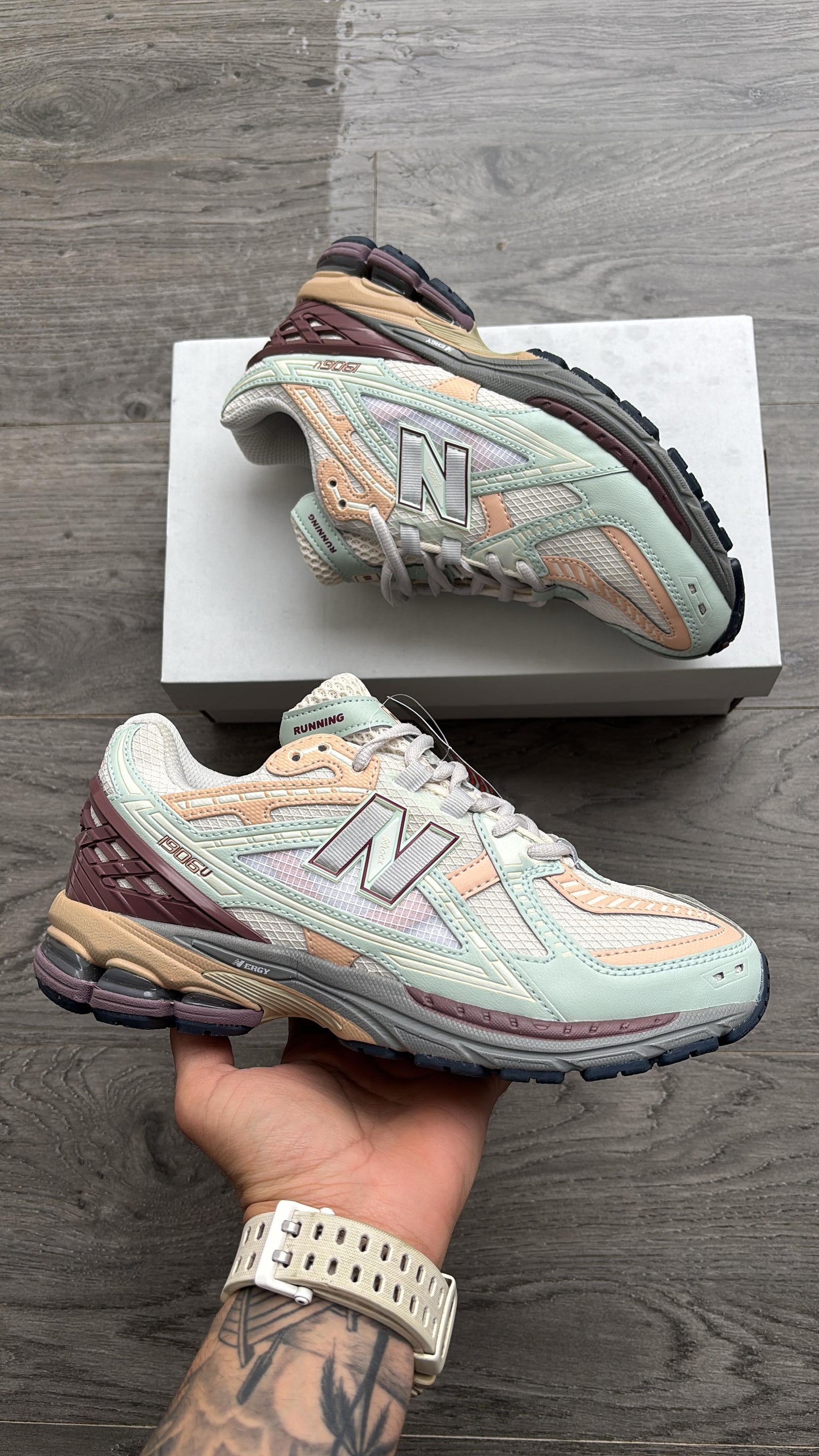 New balance 1906