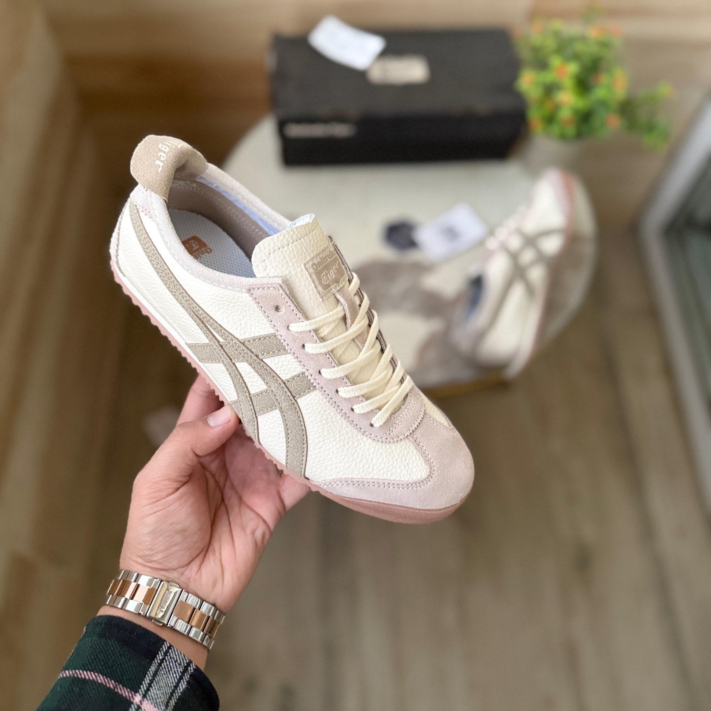 Onitsuka tiger leather sneaker