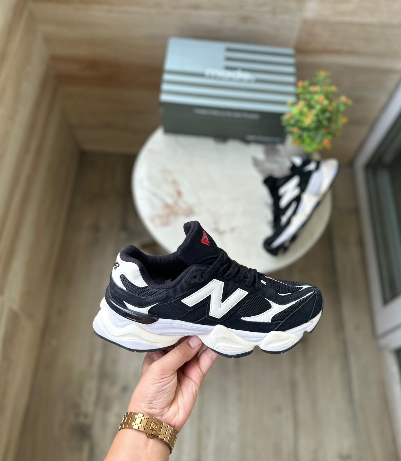 new balance 9060 black and white
