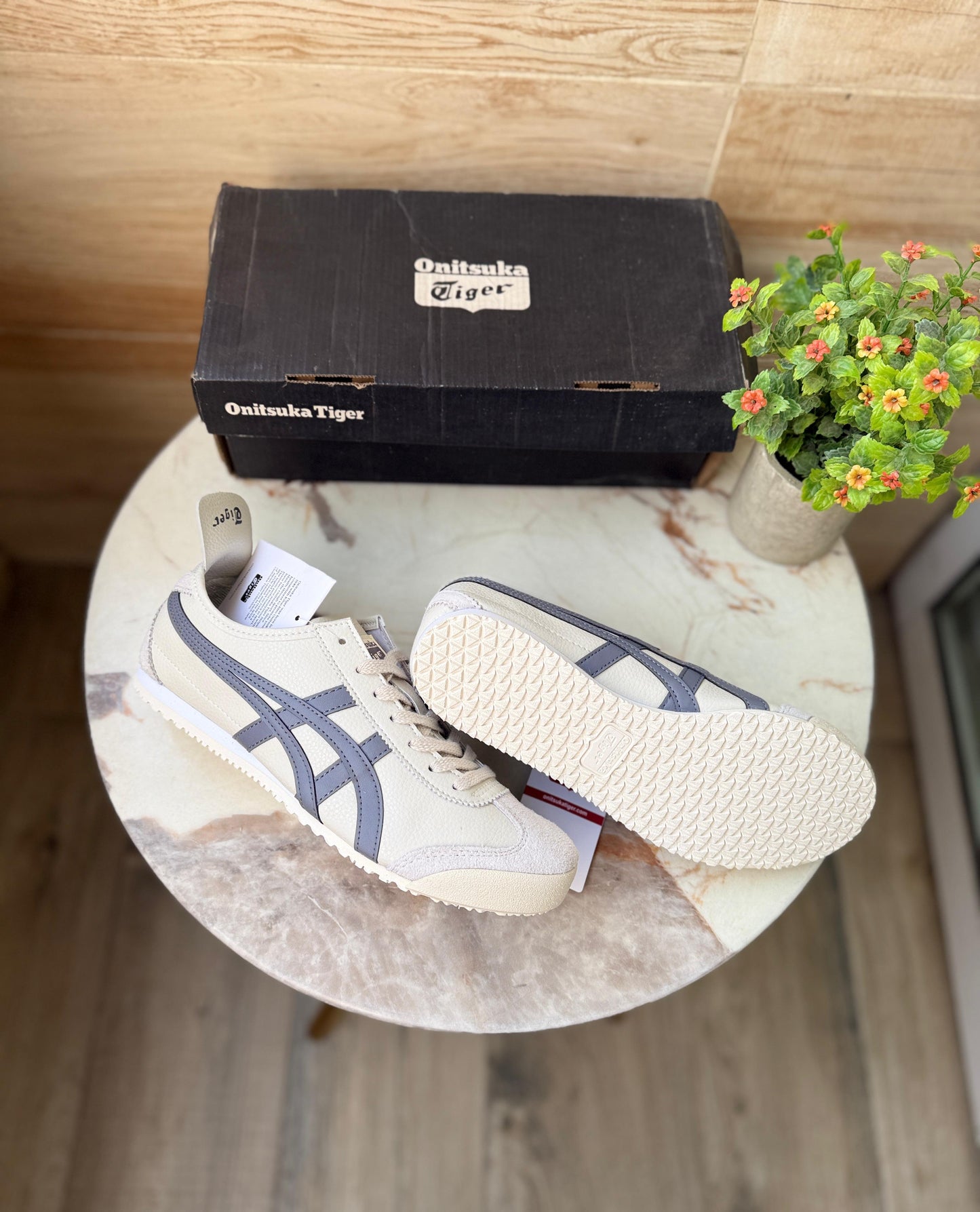 Onitsuka tiger leather mexico ash grey