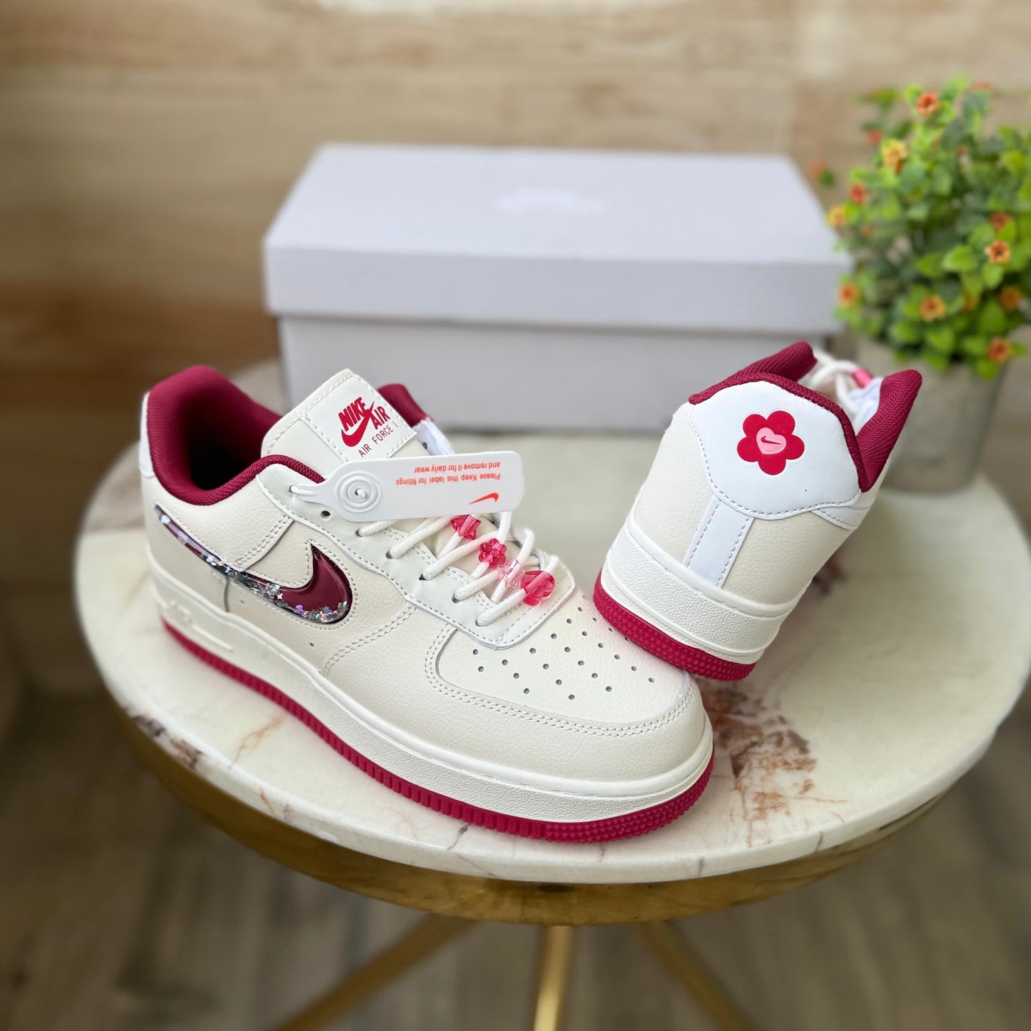 Nike airforce one valentine 2024