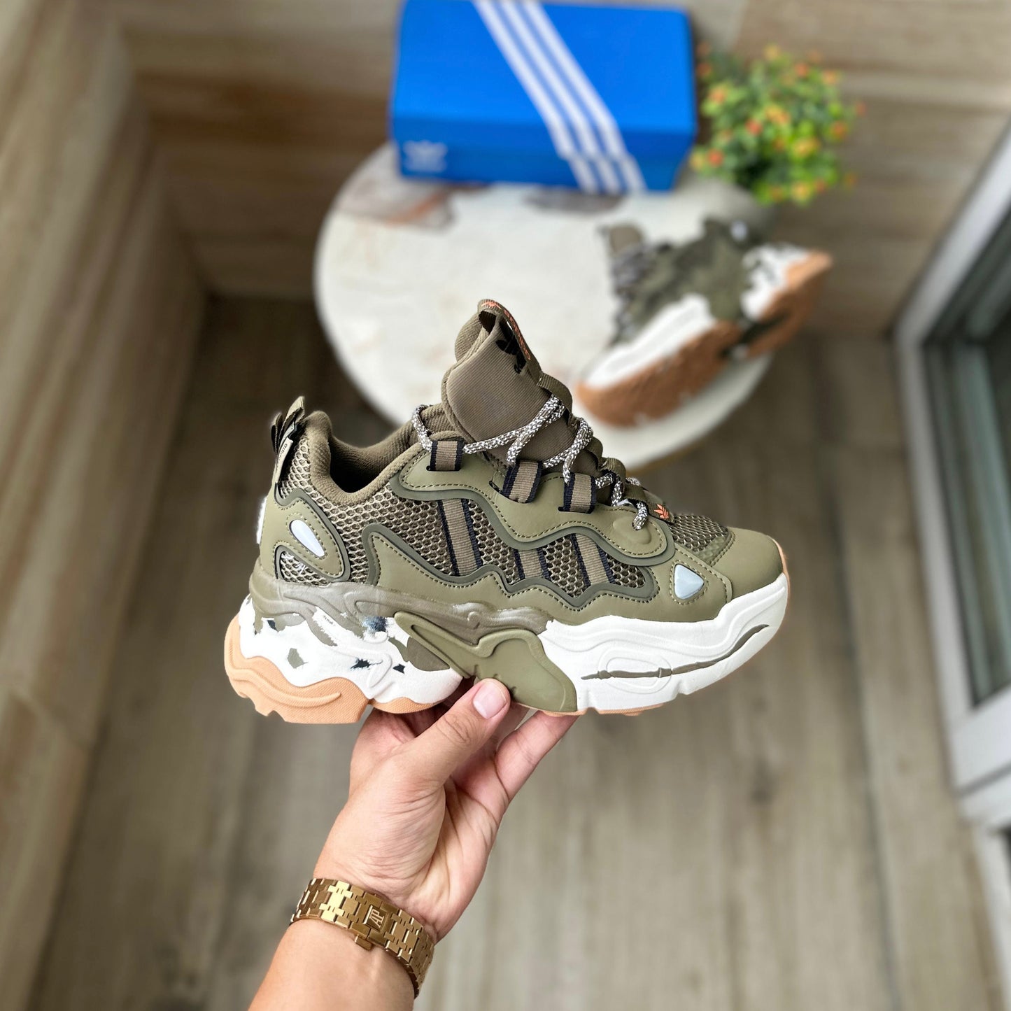 ADIDAS ORGINALS OZTHEMIS