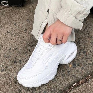 NIKE AIRMAX PORTAL TRAINERS