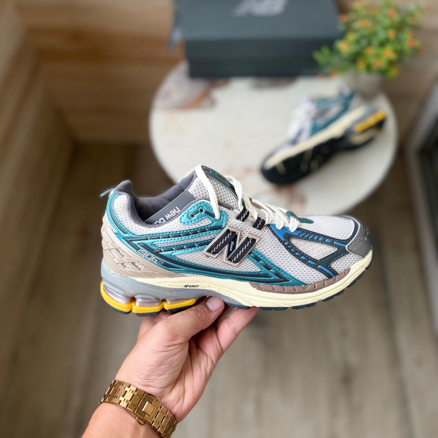 NEW BALANCE 1906 MOONBEAM BLUE