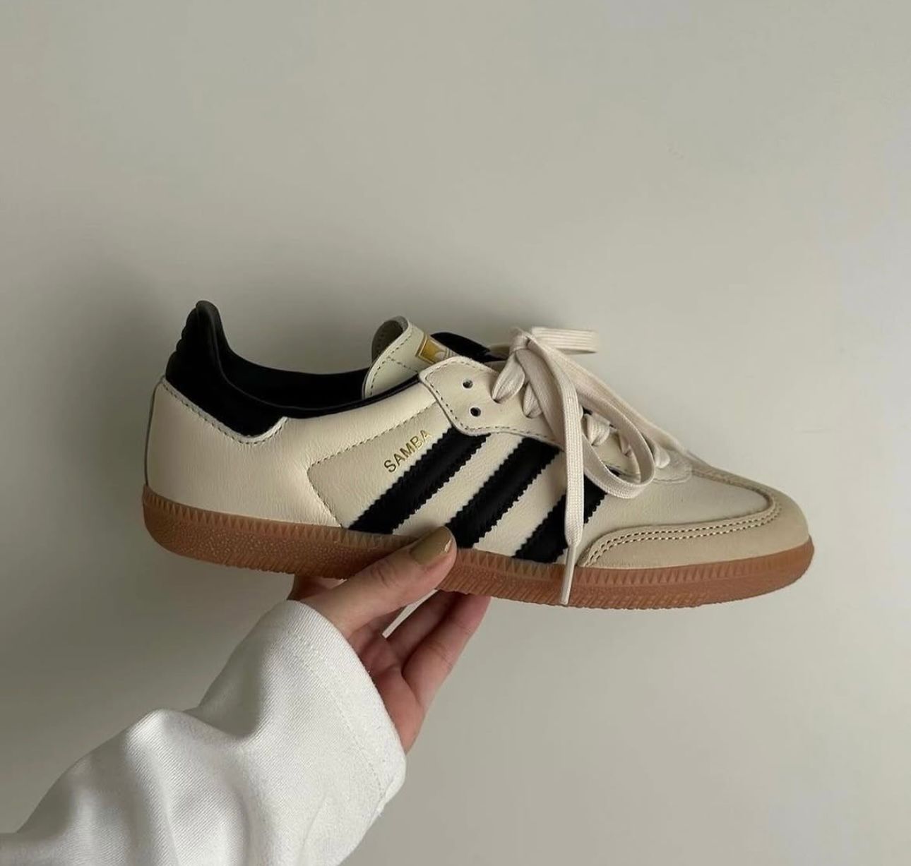 Adidas samba strata beige 2025