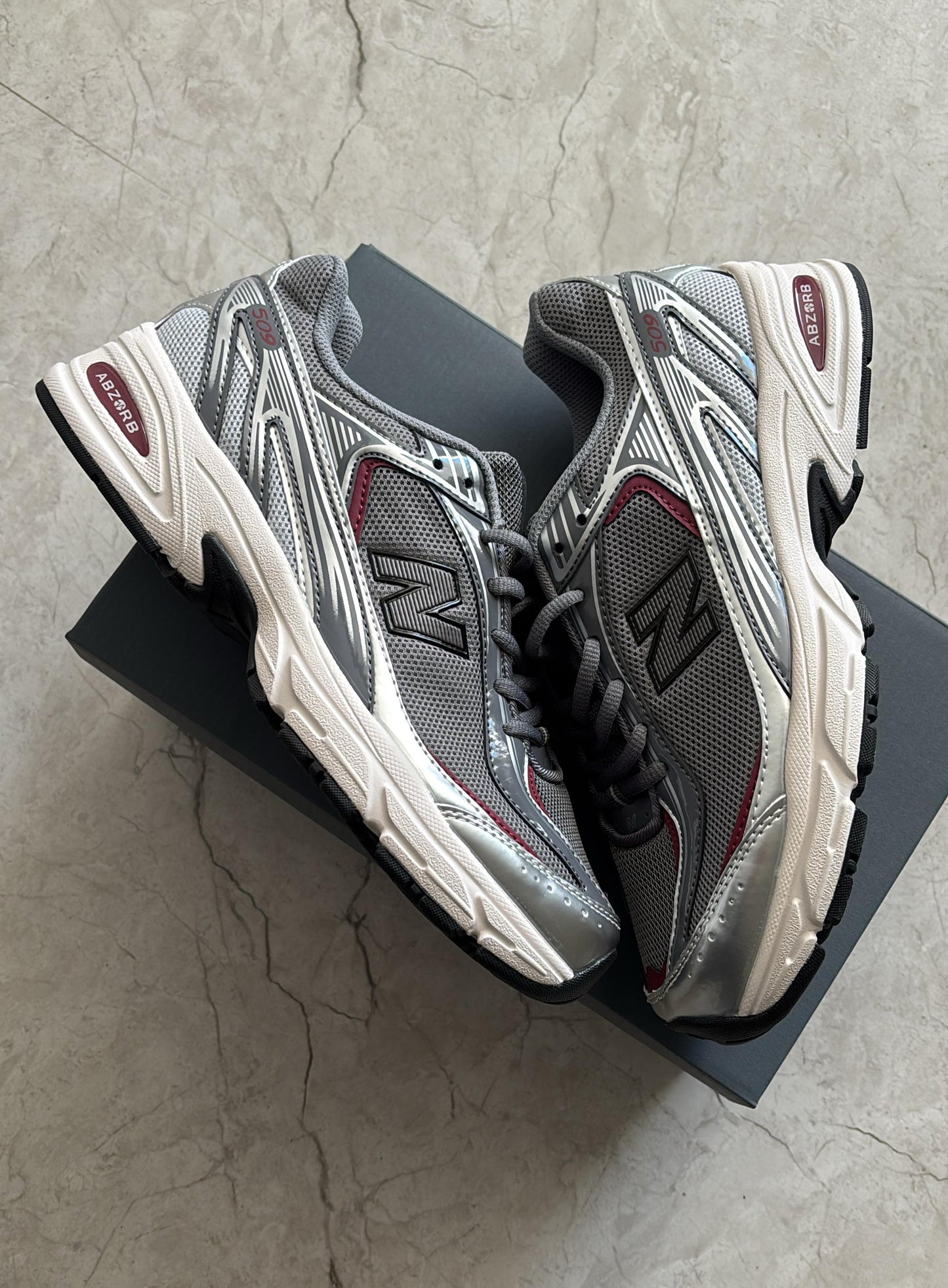 NEW BALANCE 509 GREY