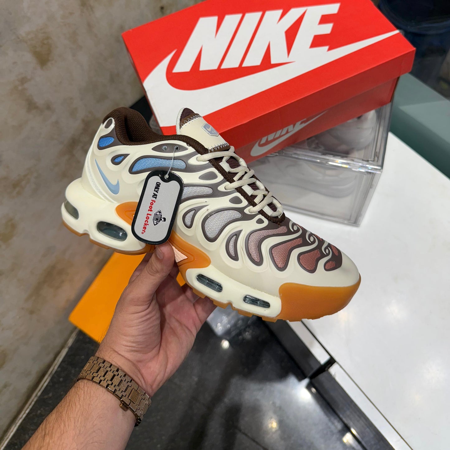NIKE AIR MAX PLUS TN DRIFT PHANTOM CACAO