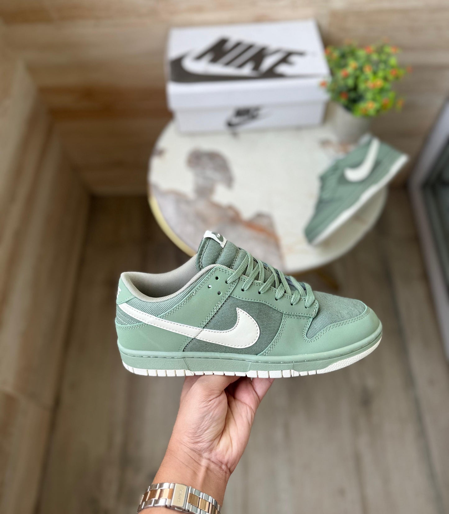 nike sb dunk oil aura green