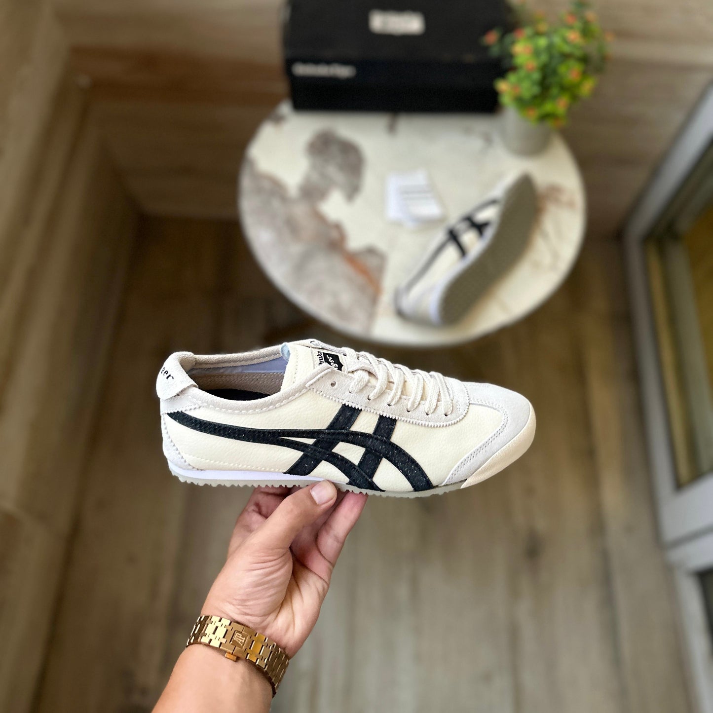 ONITSUKA TIGER LEATHER TRAINERS WHITE BLACK
