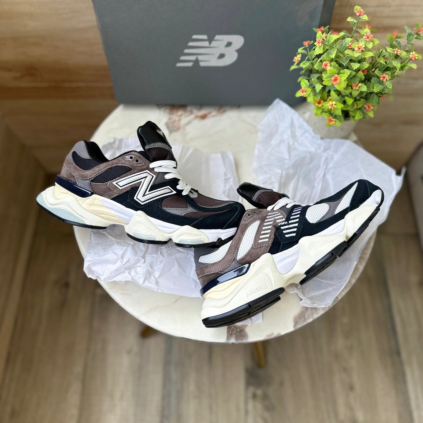 NEW BALANCE 9060 DARK BROWN