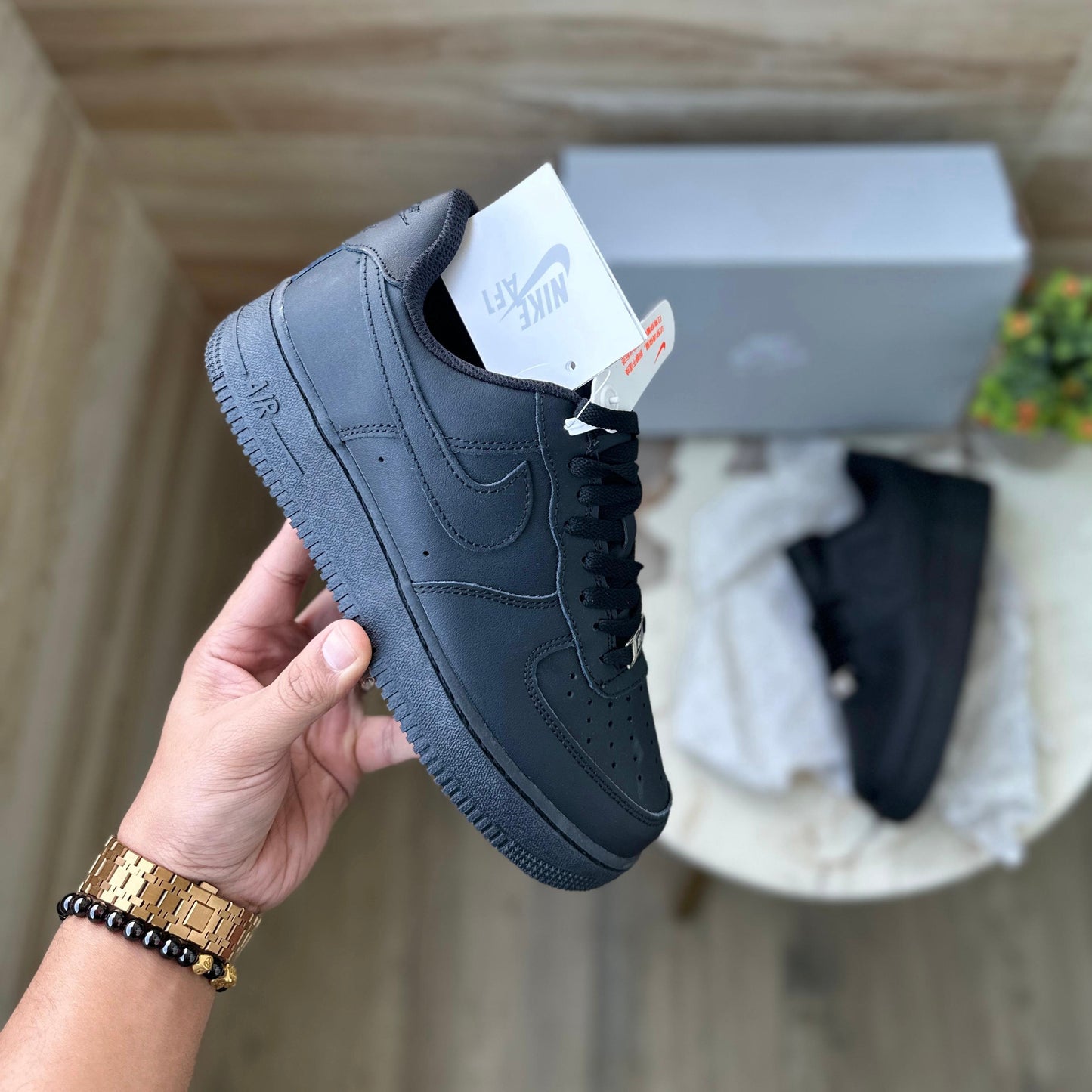 NIKE AIRFORCE 1 TRIPPLE BLACK SURPLUS LEATHER