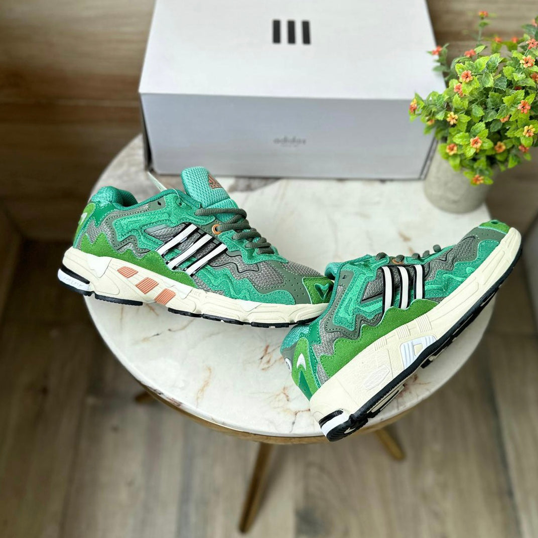 ADIDAS BAD BUNNY RESPONSE CL GREEN