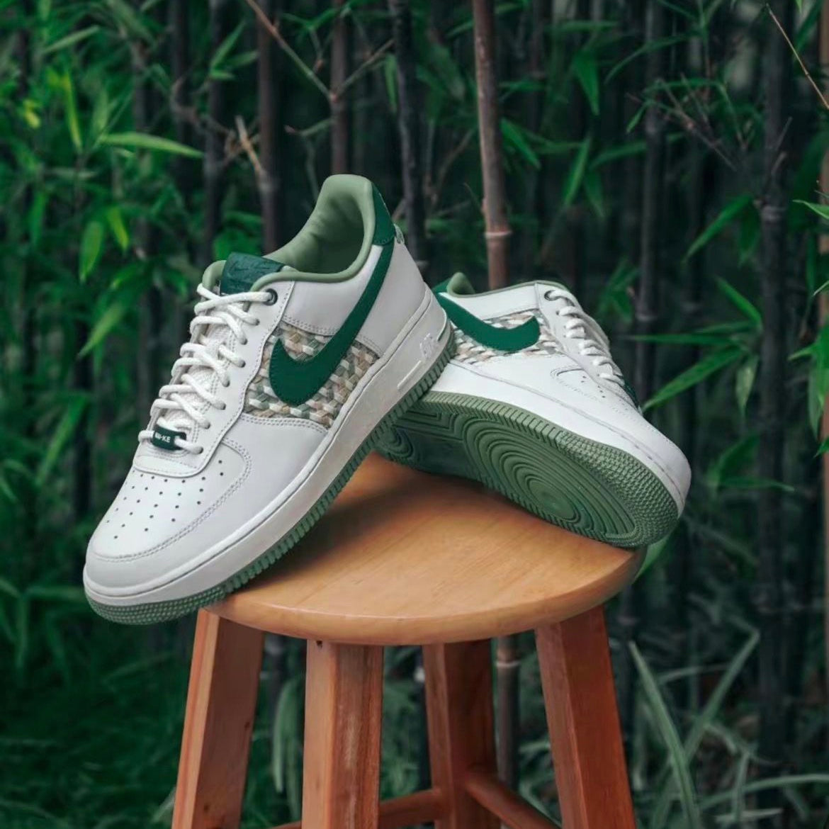NIKE AIRFORCE 1 NAI-KE WHITE GREEN