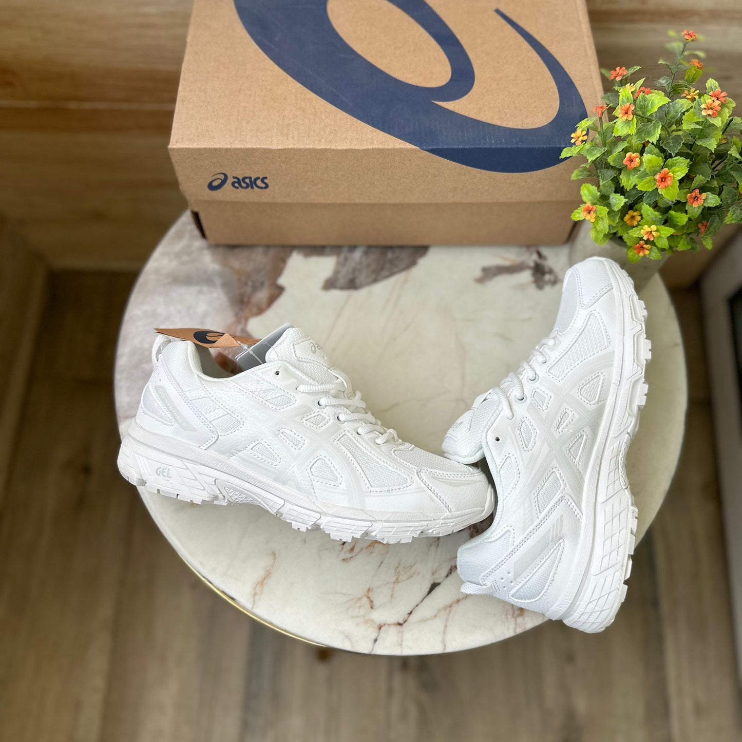 Asics gel venture 6 tripple white edition