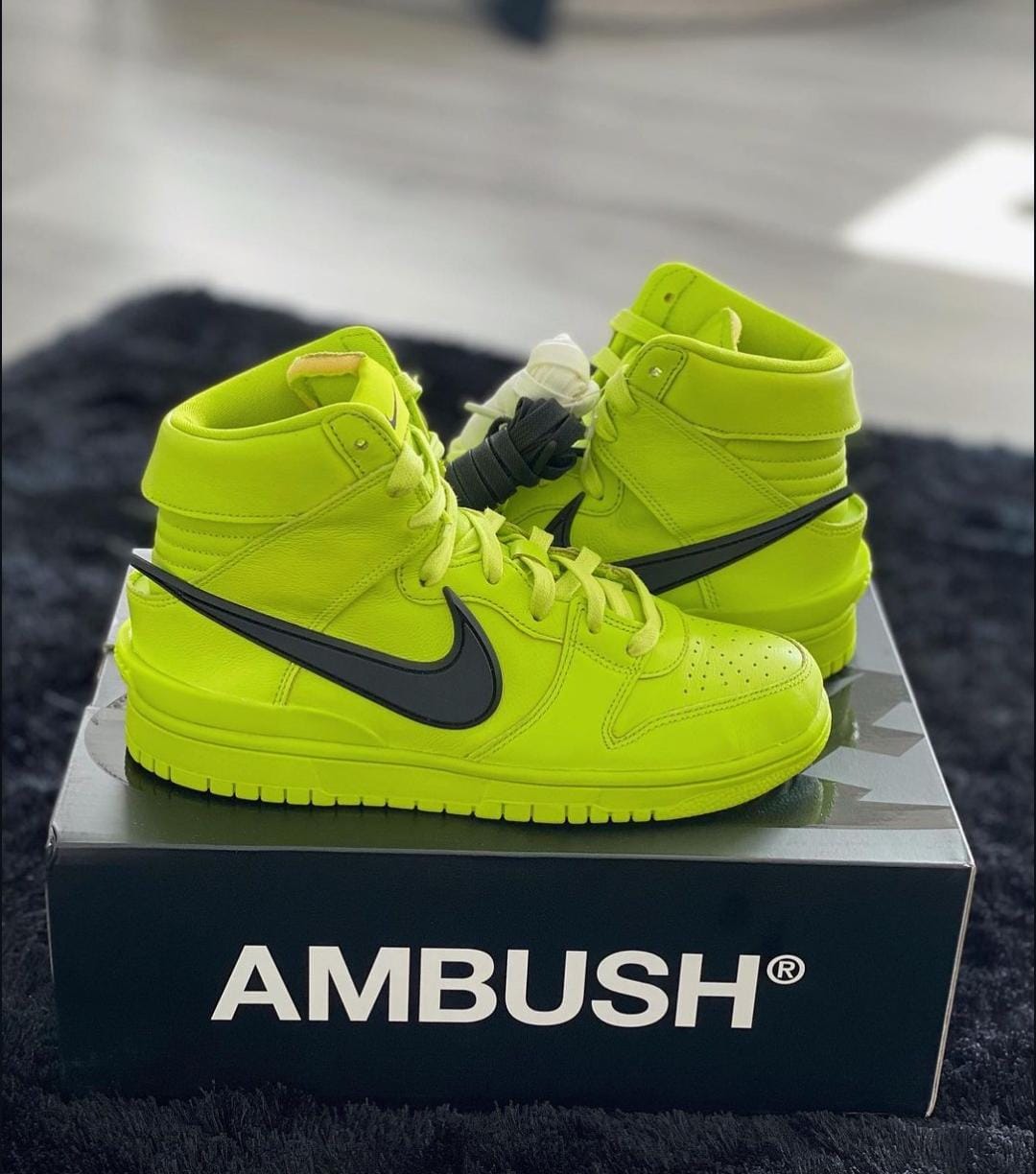 Nike dunk high x ambush flash lime