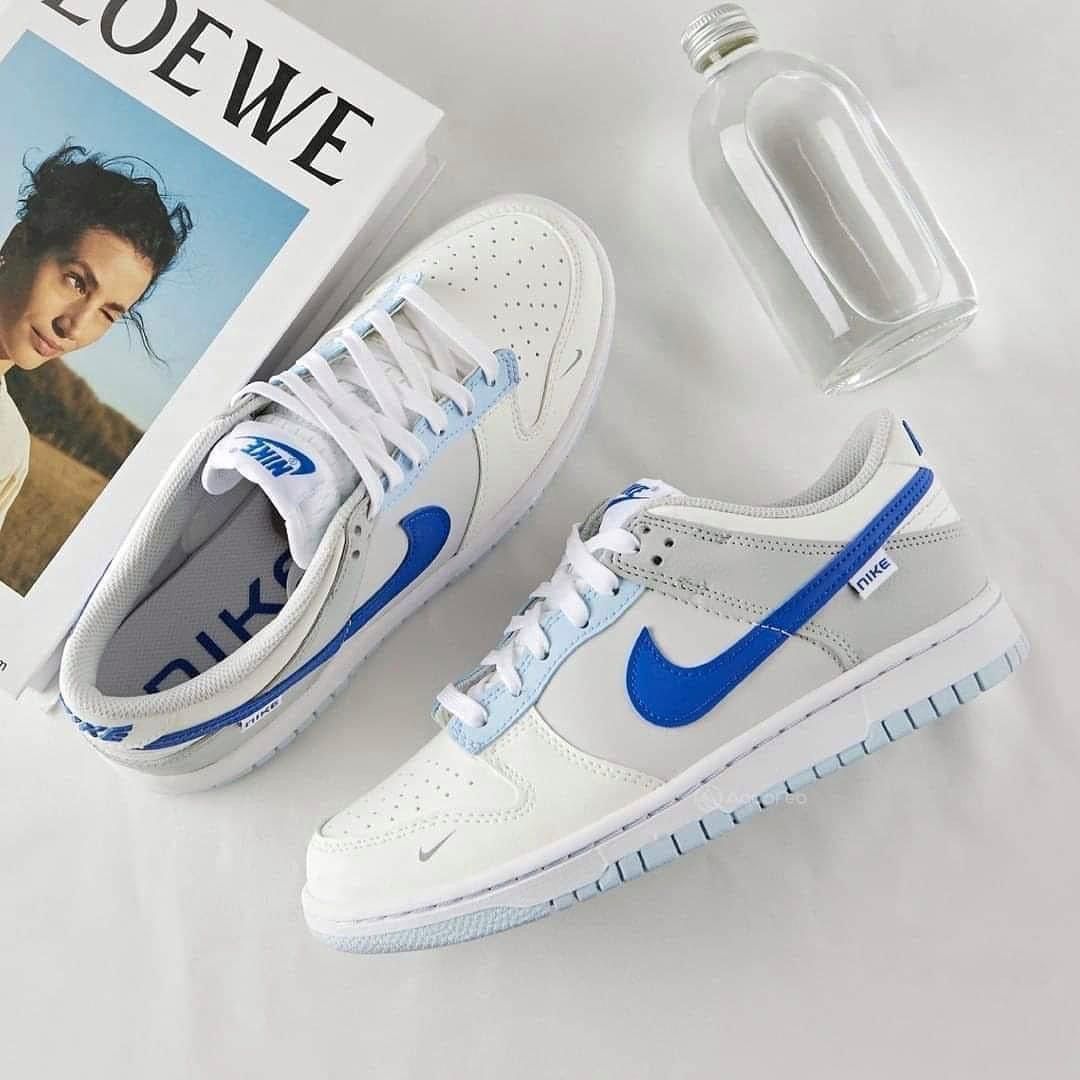 NIKE SB DUNK IVORY HYPER ROYAL