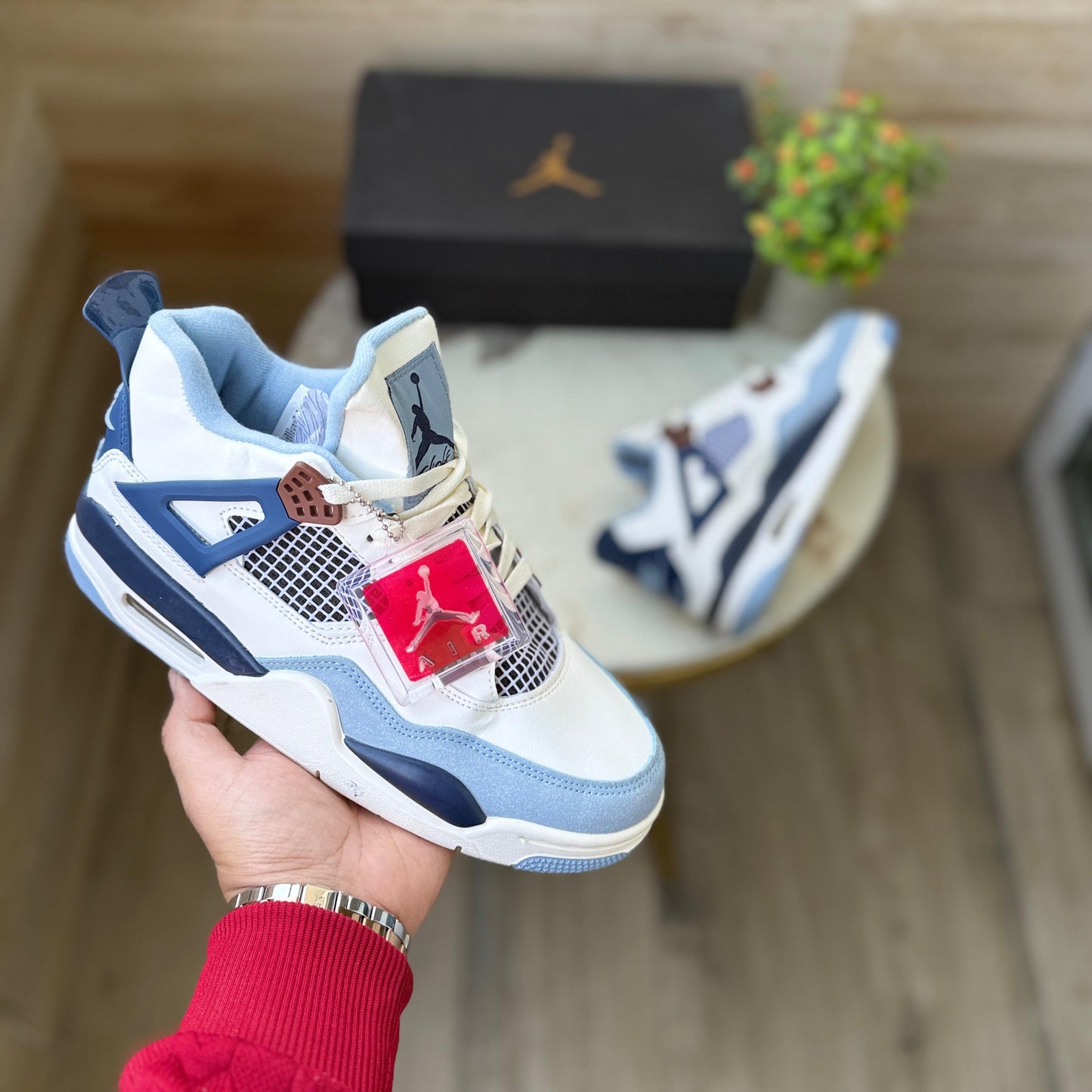 Air Jordans retro 4 sail blue