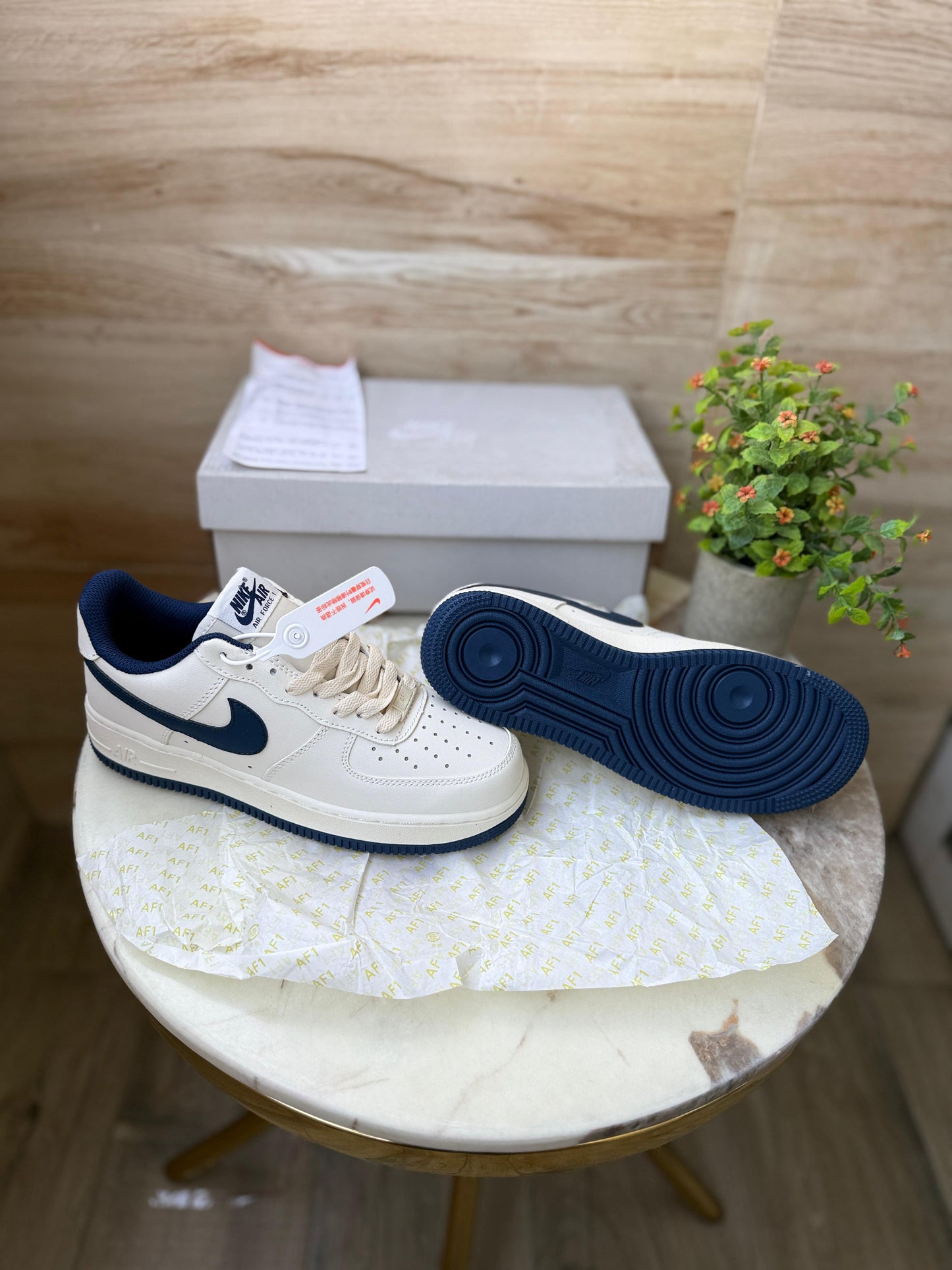 Nike airforce 1 white navy