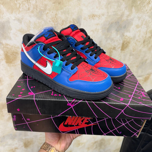 NIKE SB DUNK LOW SPIDER VERSE 2024