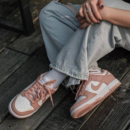 NIKE DB DUNK LOW ROSE WHISPER