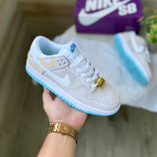 Nike sb dunk barber
