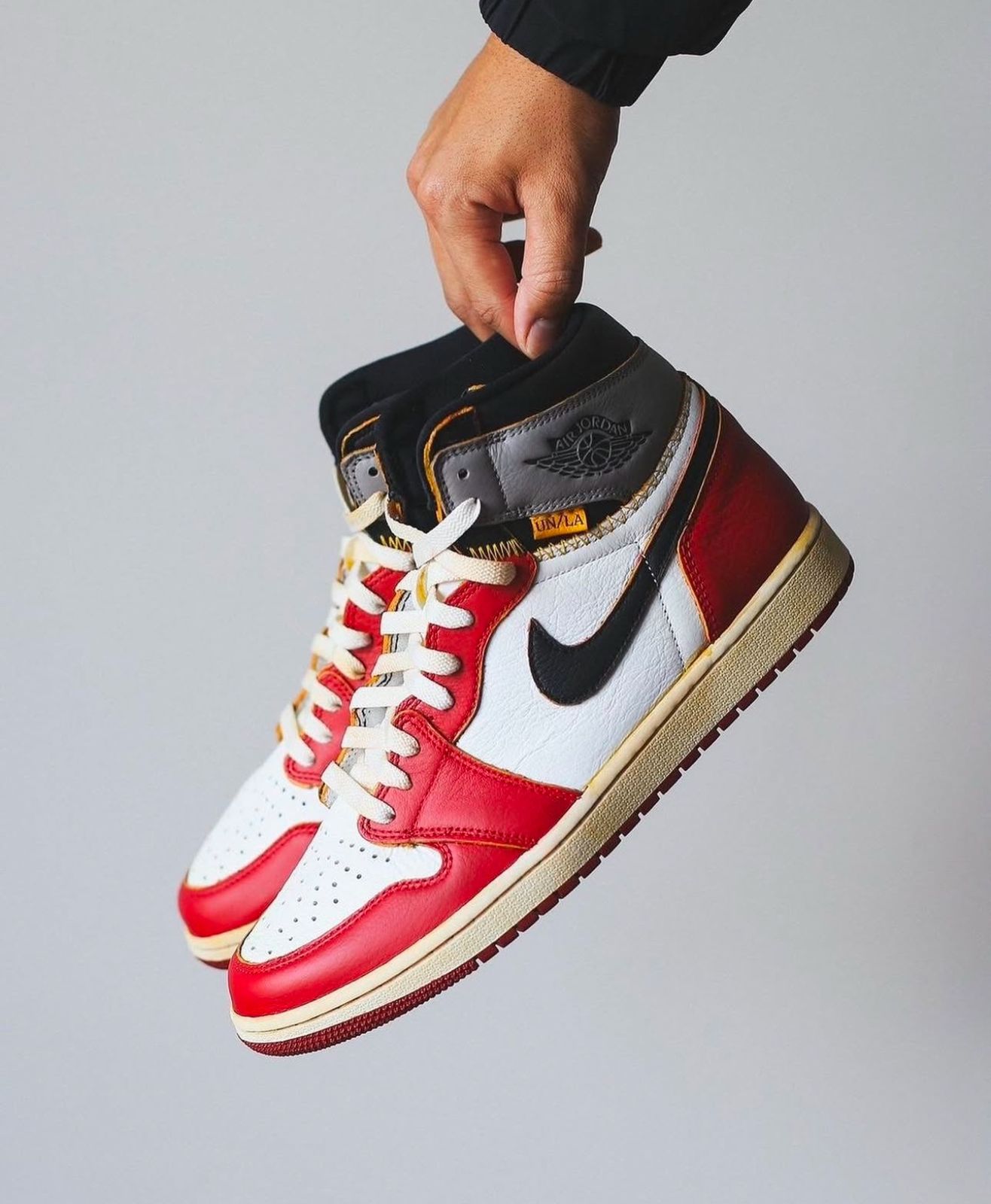 union x air jordan 1 aj1 chicago shadow