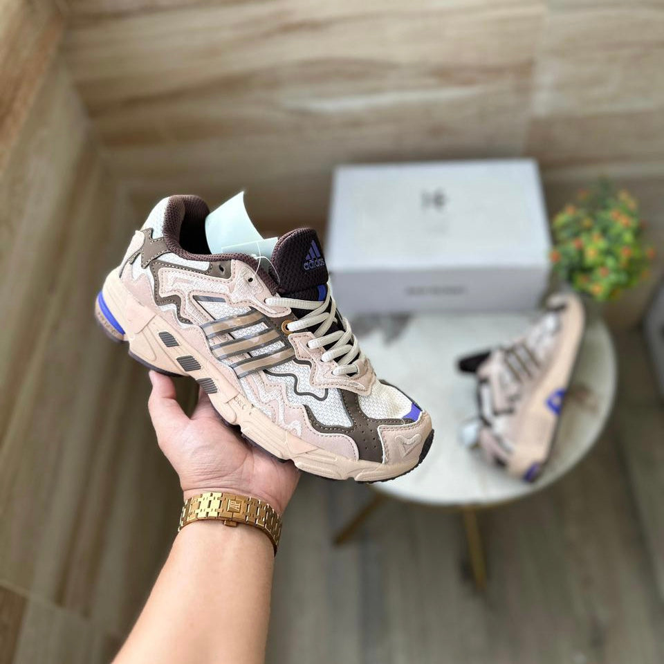 ADIDAS BAD BUNNY RESPONSE CL ECRU TINT