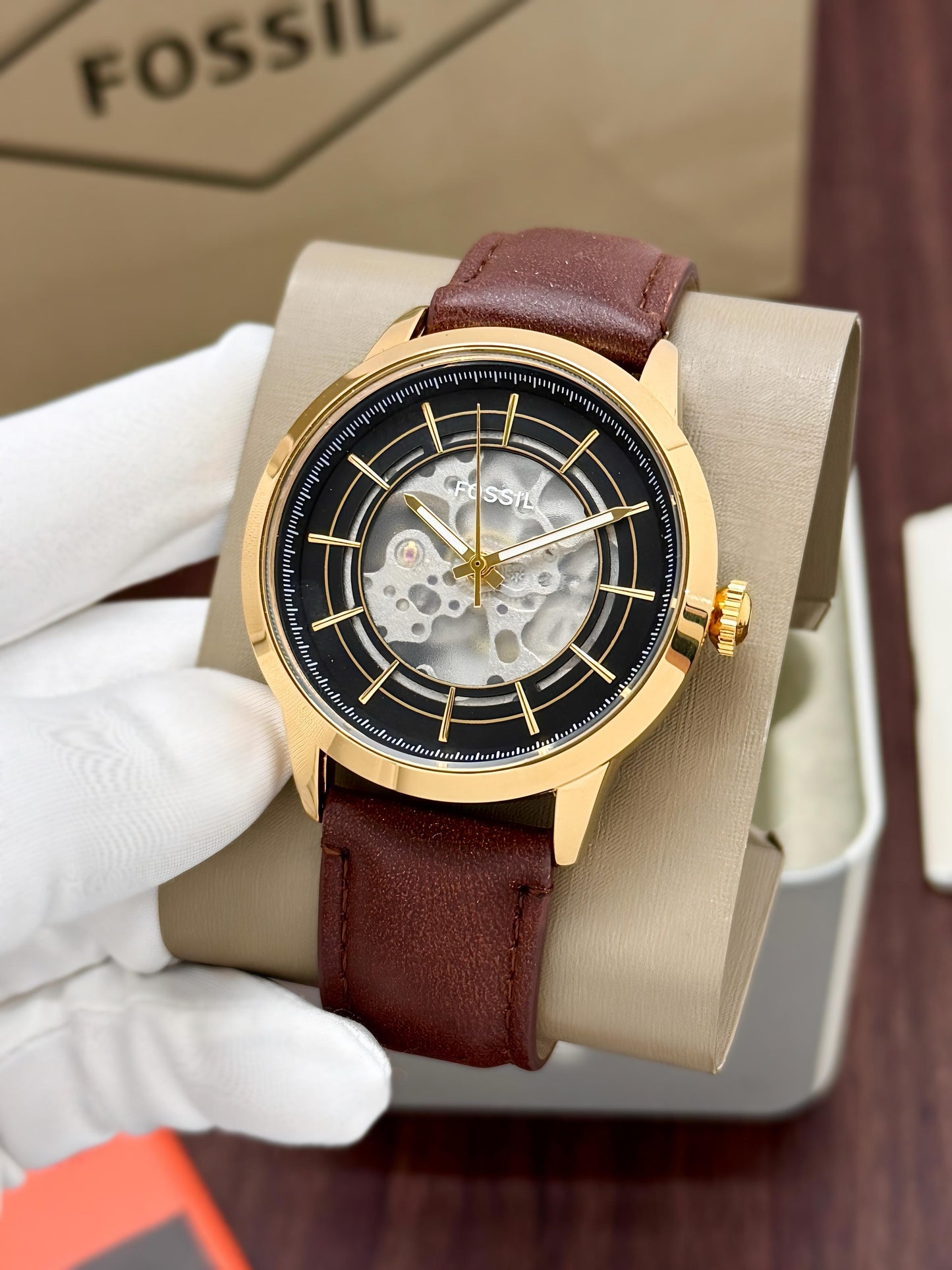 Fossil automatic modern machine