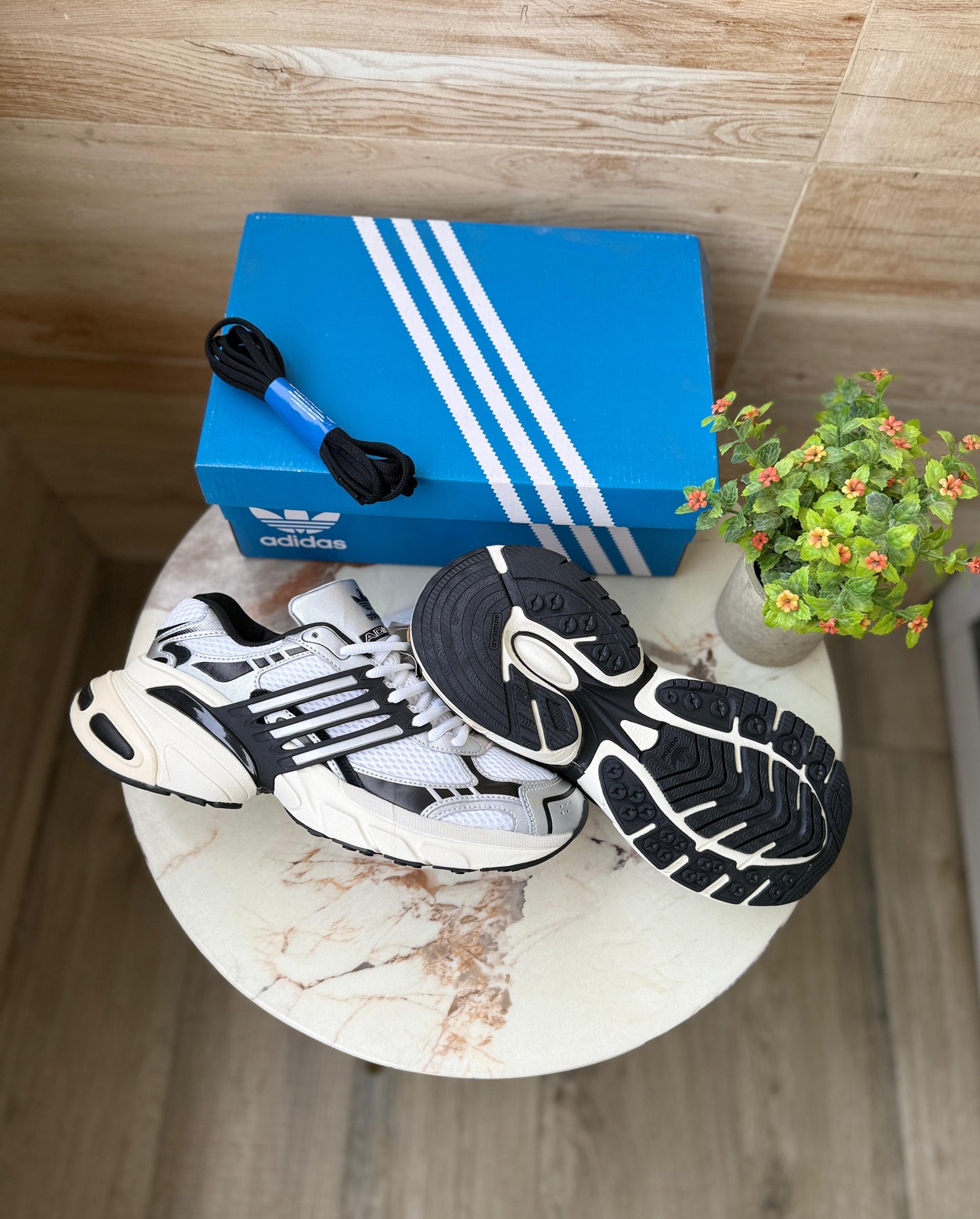 Adidas orginals adistar xlg