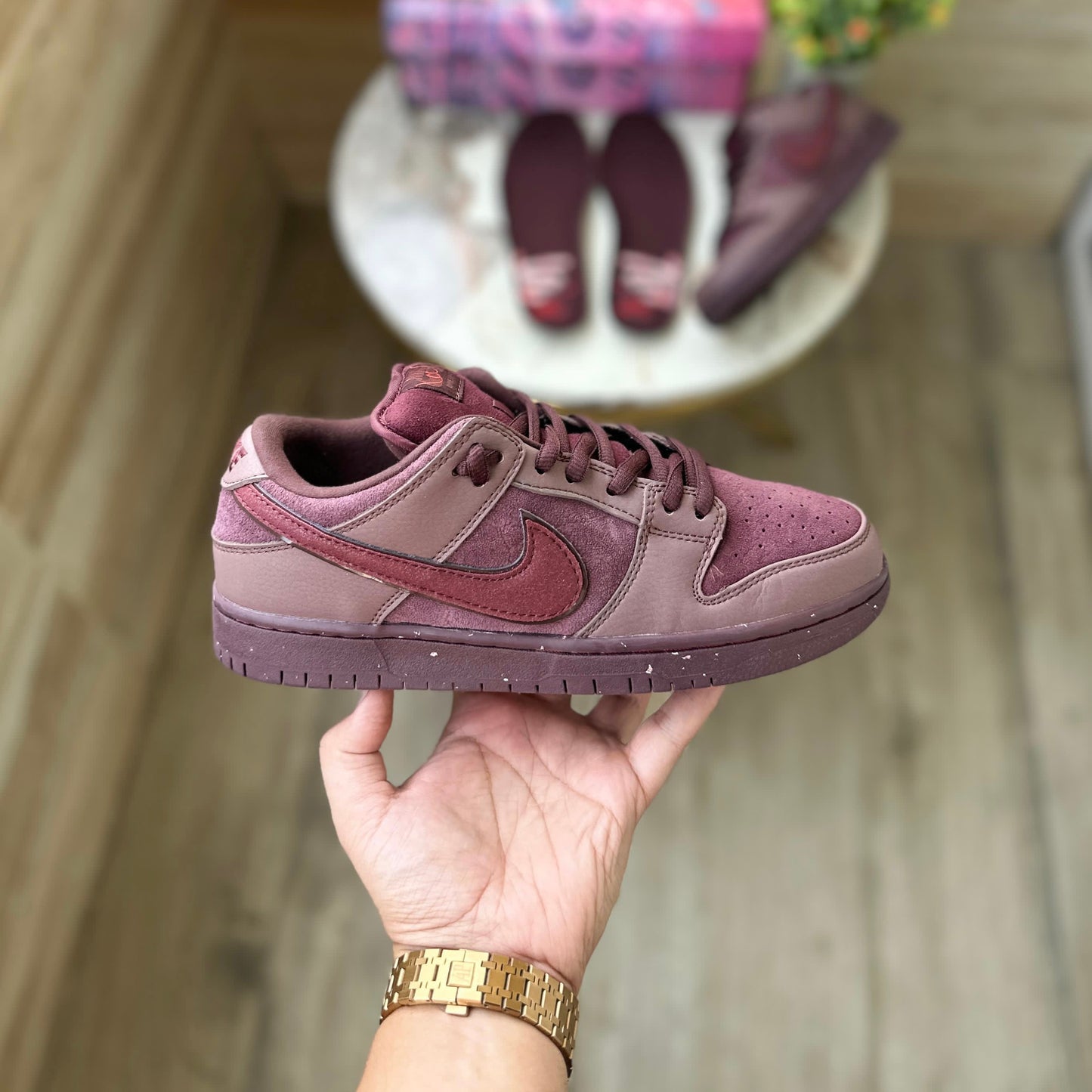 NIKE SB DUNK BURGUNDY CRUSH