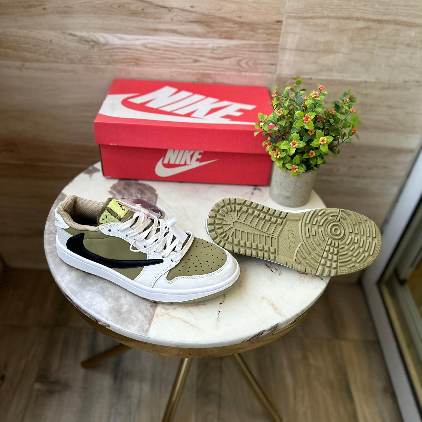 NIKE JORDAN SB DUNK X TRAVIS SCOTT GULF