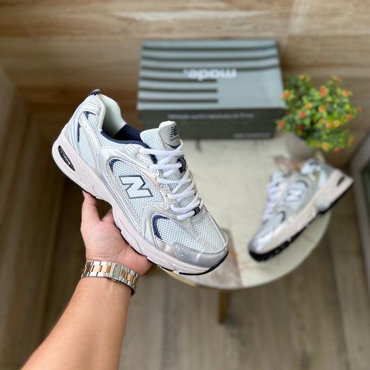 NEW BALANCE 530 SILVER