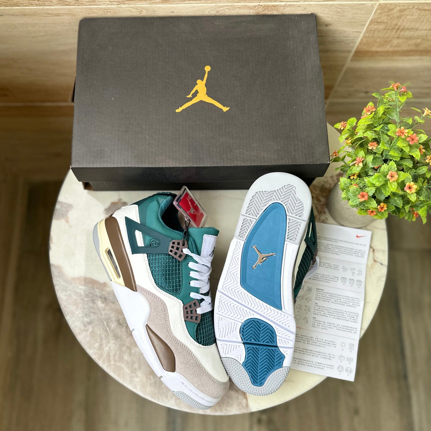 JORDAN RETRO SNORLAX DOREMON