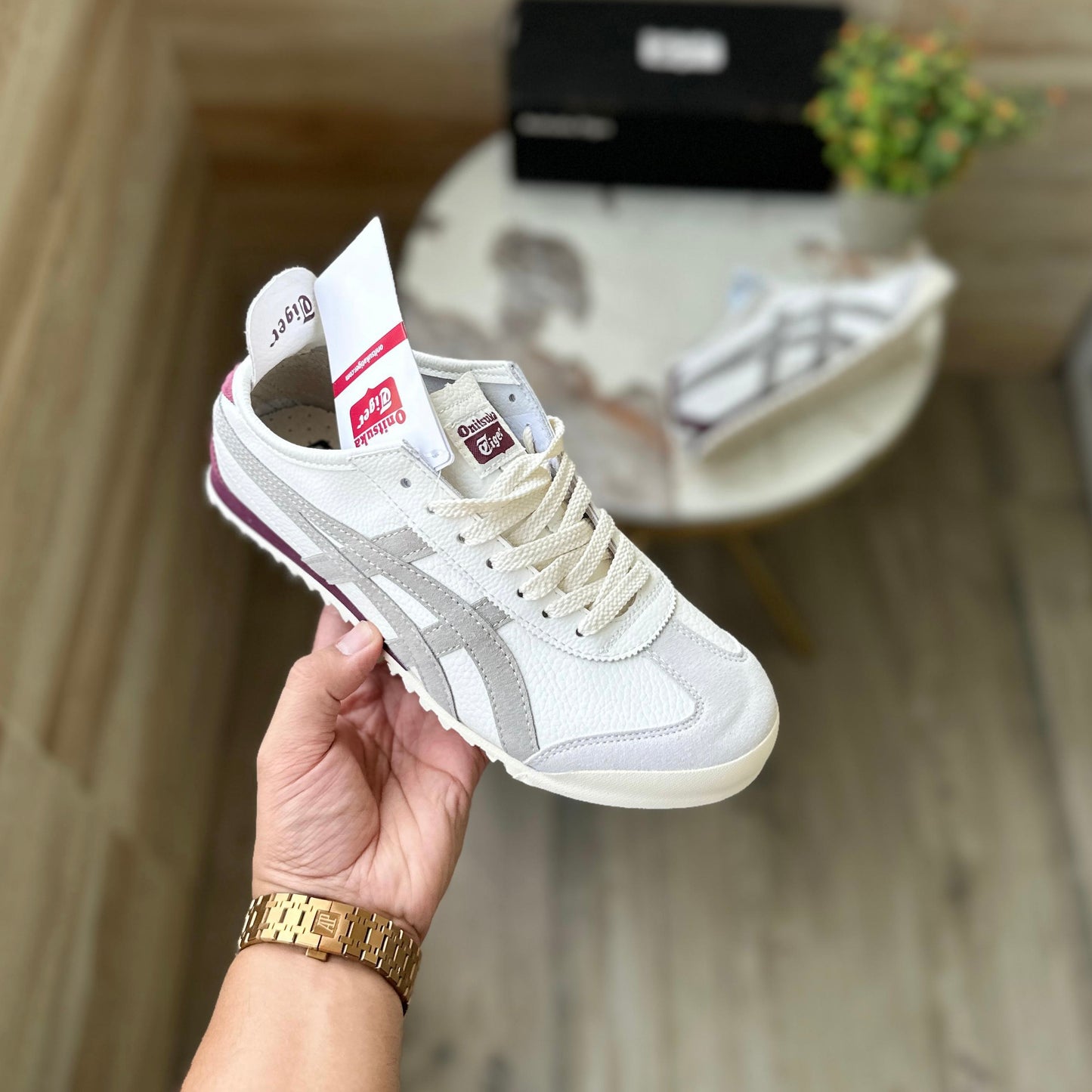 ONITSUKA TIGER LEATHER WHITE GREY EDITION