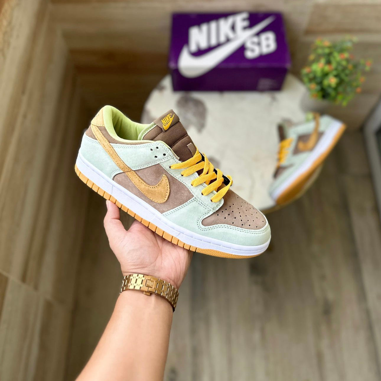 NIKE SB DUNK DUSTY OLIVE GREEN