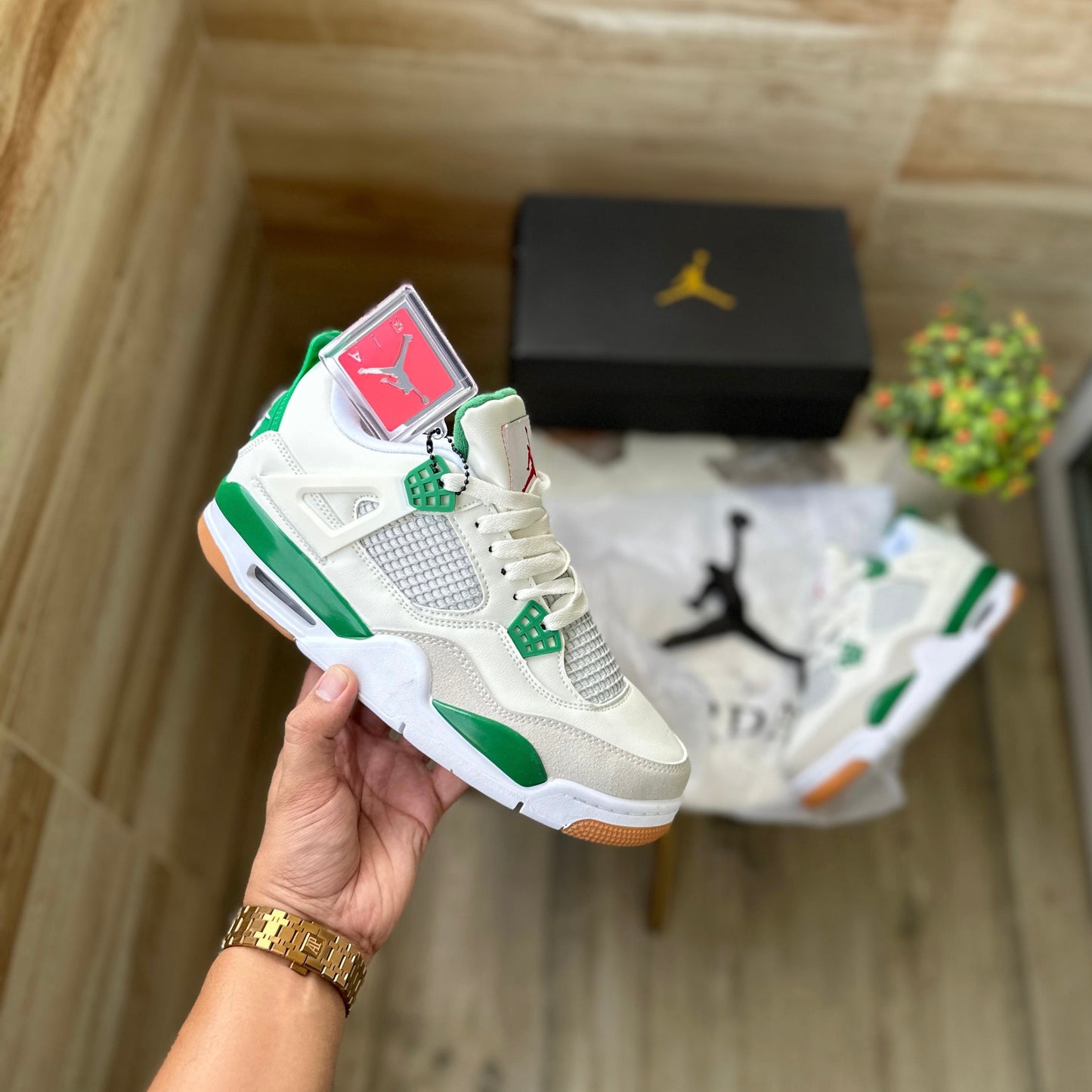 JORDAN RETRO 4 PINE GREEN EDITION