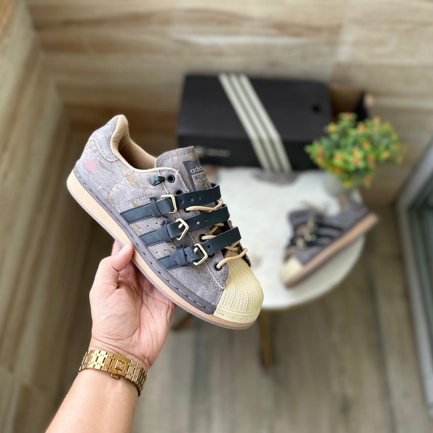 ADIDAS SUPERSTAR ORGINALS RABBIT HOLE