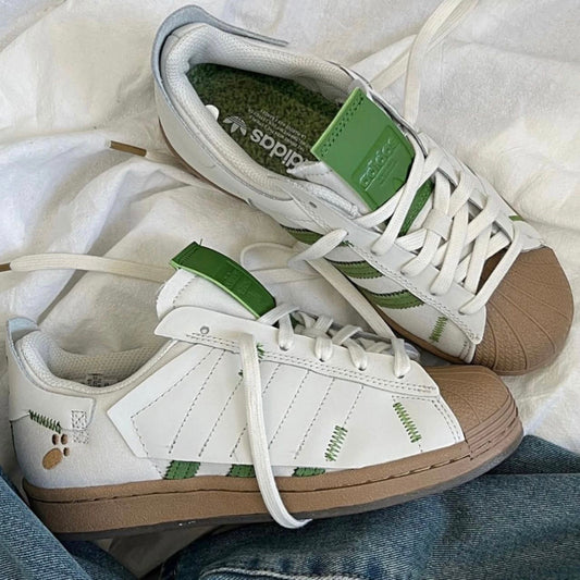 ADIDAS SUPERSTAR CLOVER RABBIT HOLE