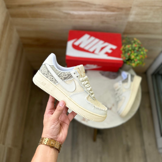 NIKE AIRFORCE BANG CHUNKY