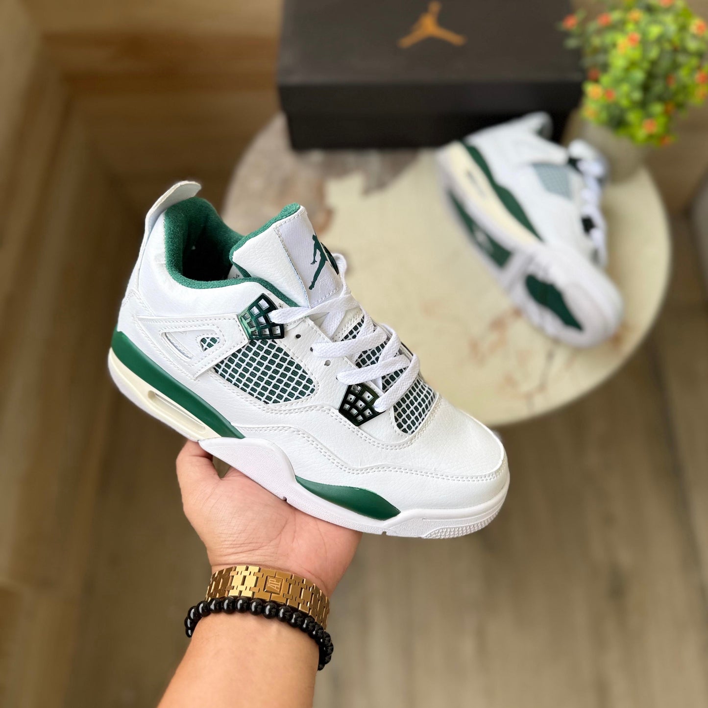 Air Jordans retro4 oxidised green
