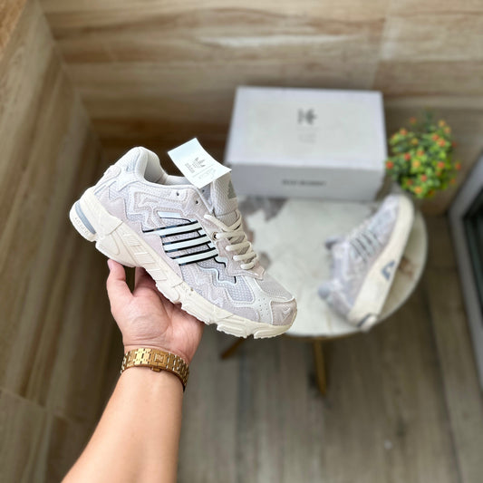 ADIDAS BAD BUNNY RESPONSE CL WONDER WHITE