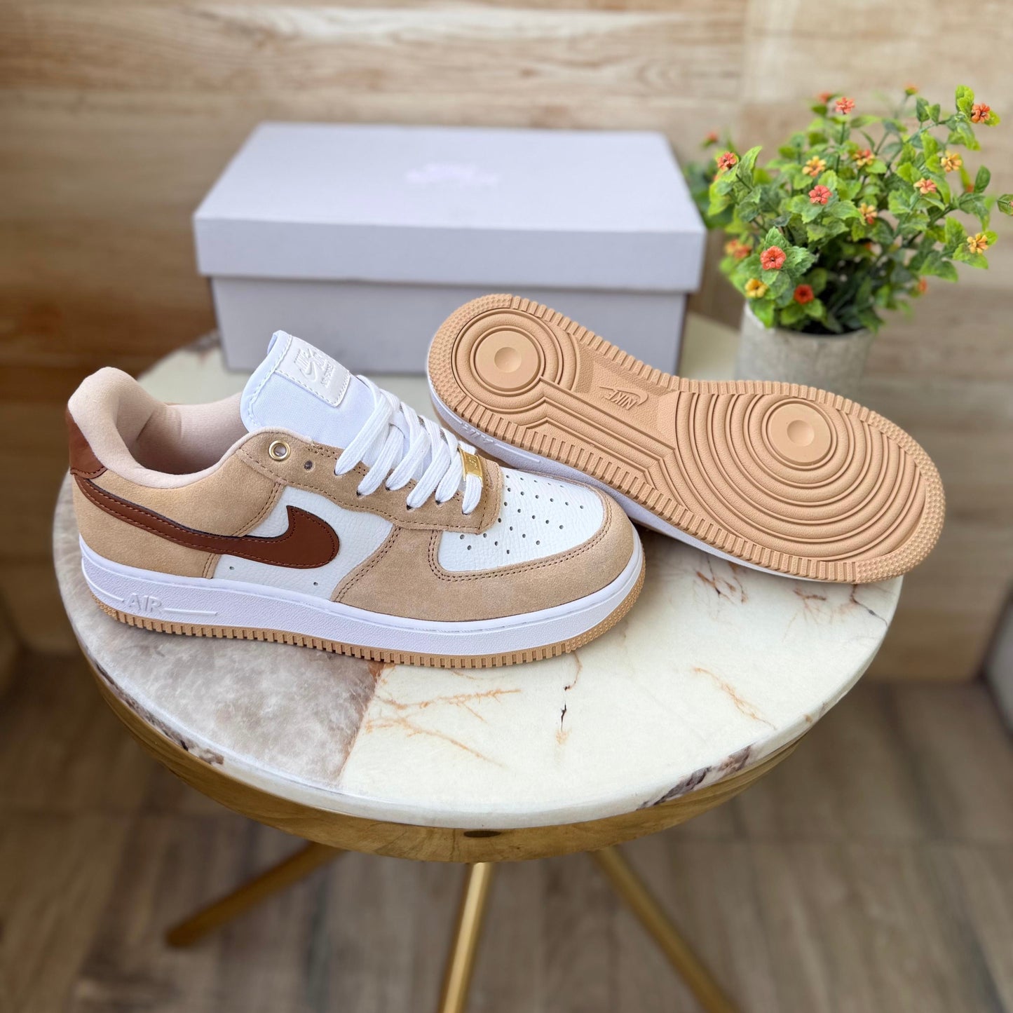 NIKE AIRFORCE VACHETTA