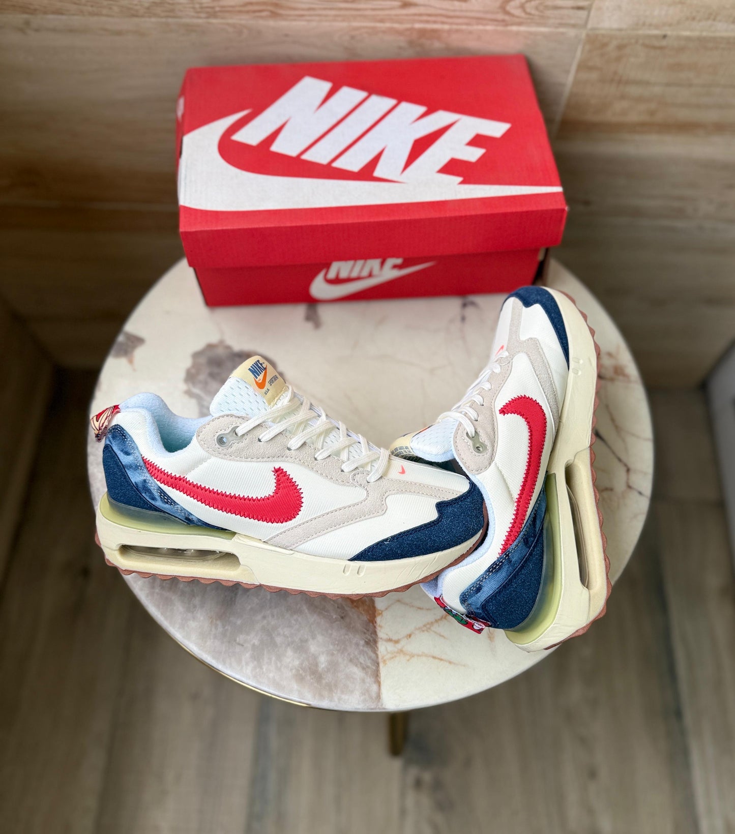 Nike airmax 1 se dawn white red