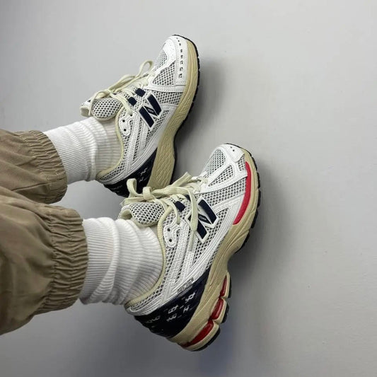 NEW BALANCE 1906R SEA SALT ECLIPSE TRUE RED RUNNING SHOES