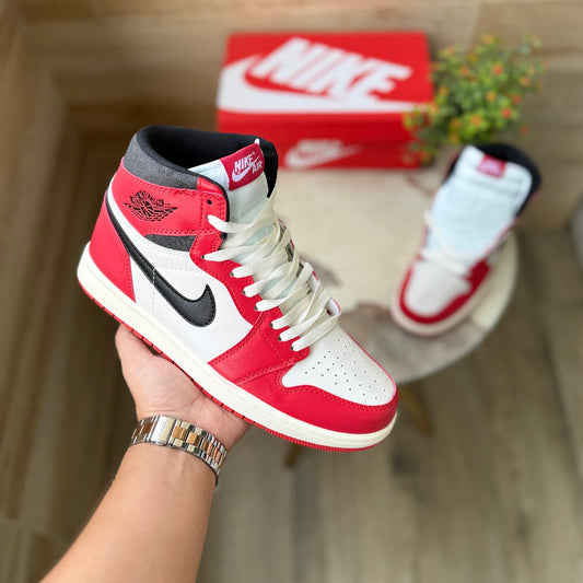 NIKE AIR JORDAN RETRO 1 LOST AND FOUND